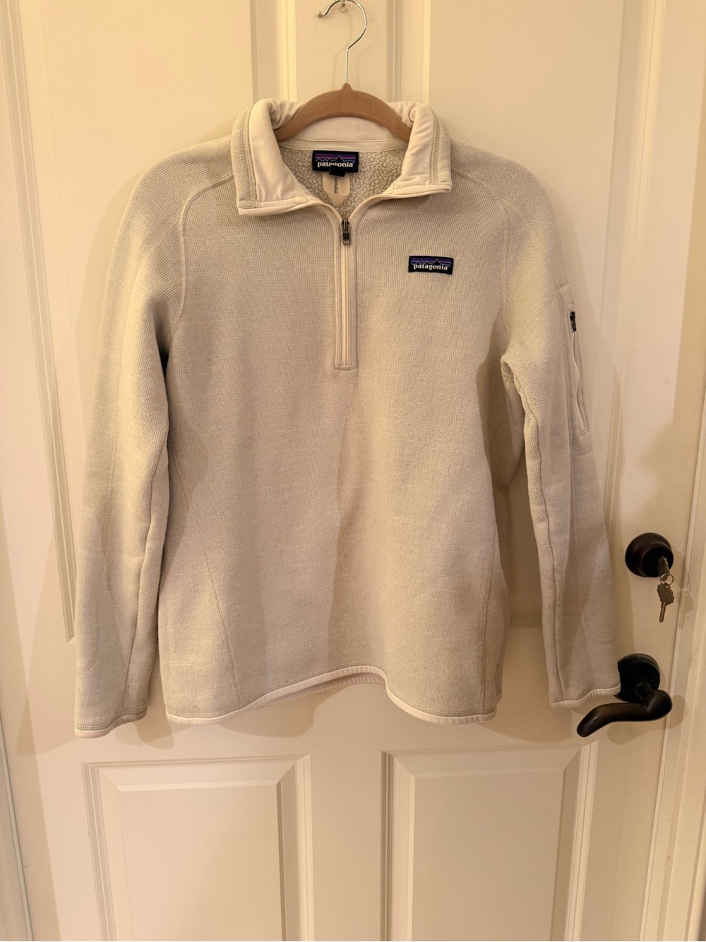 Patagonia Cream Quarter-Zip Fleece Pullover